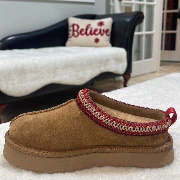 UGG Tazz Clog for Kids - Picture 6 of 10